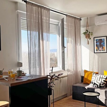 Studio Apartman Siget II Zagreb Bagian luar foto